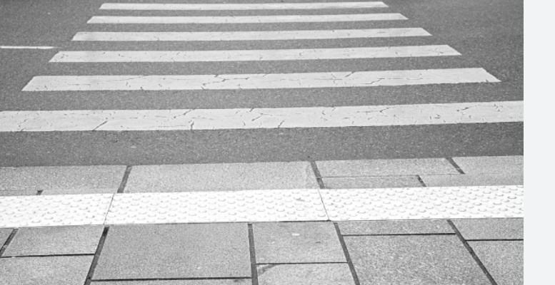 web action back green